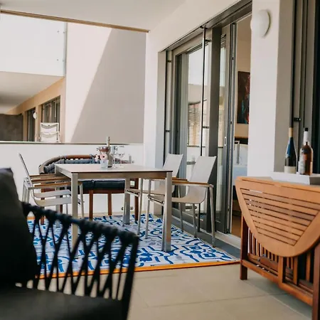 Luxury Weisses Roessl Residenzen Апартаменты Пёрчах-ам-Вёртерзе