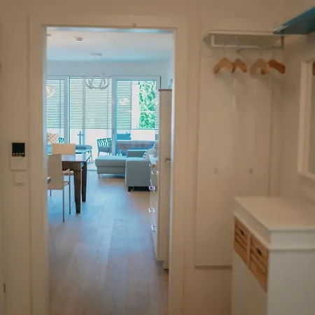 Luxury Weisses Roessl Residenzen Апартаменты Пёрчах-ам-Вёртерзе