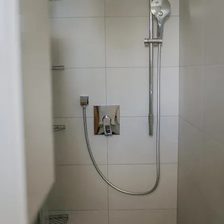 Luxury Weisses Roessl Residenzen Апартаменты *